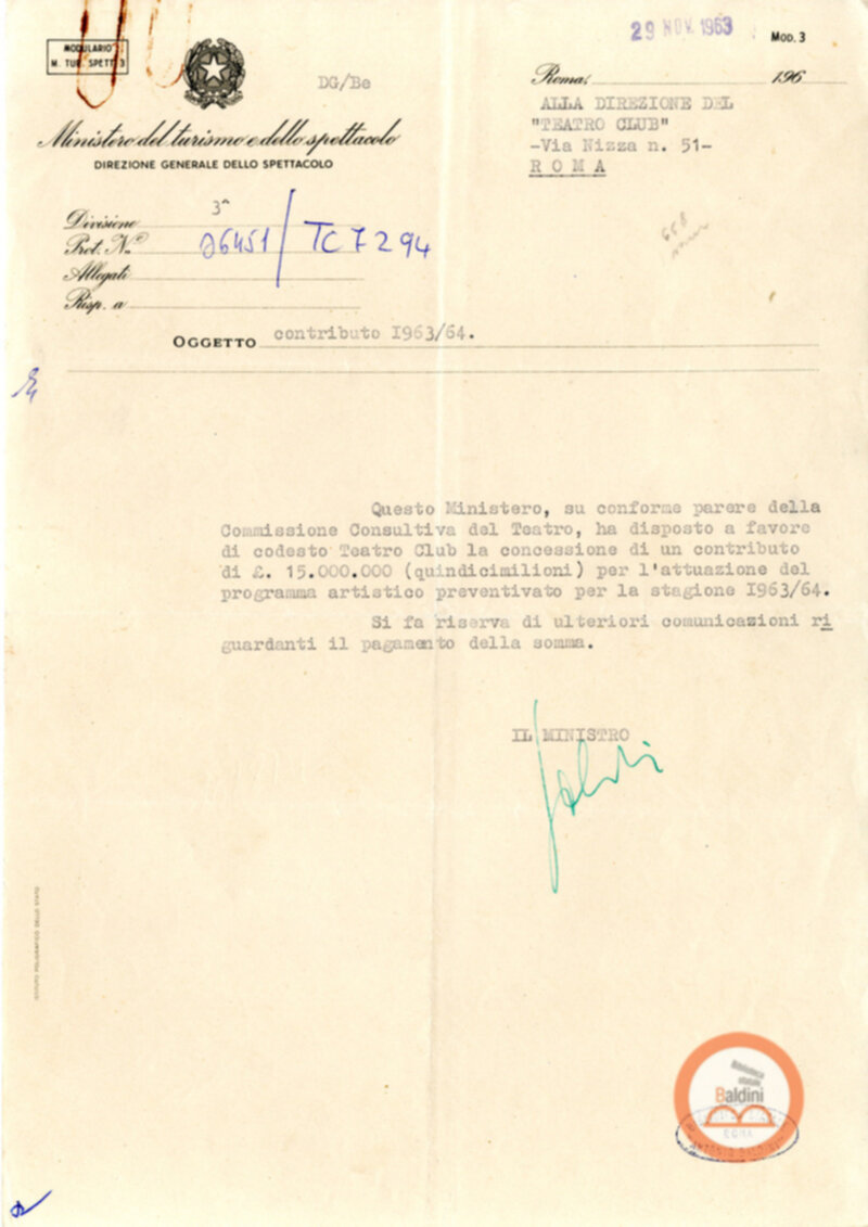 Corrispondenza intercorsa tra il Teatro Club e il Ministero del turismo e dello spettacolo relativa alla richiesta di contributi per la stagione 1963-1964.