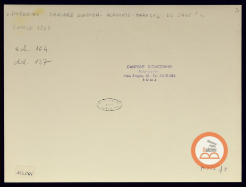 Immagine di Alberto Moravia e Dacia Maraini tra il pubblico di Dobbiamo bruciare Donatien-Alphonse...