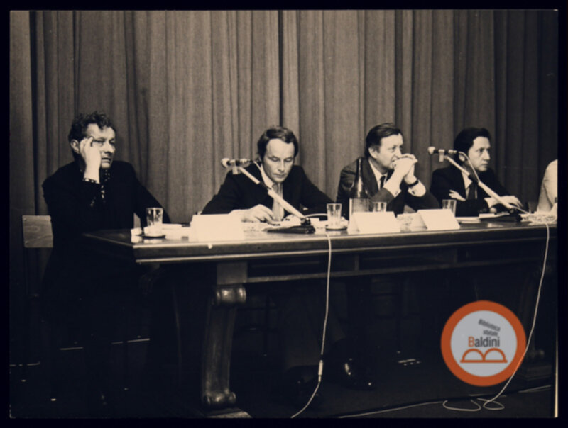 Immagine di Presentazione de Les derniers jours de solitude de Robinson Crusoé